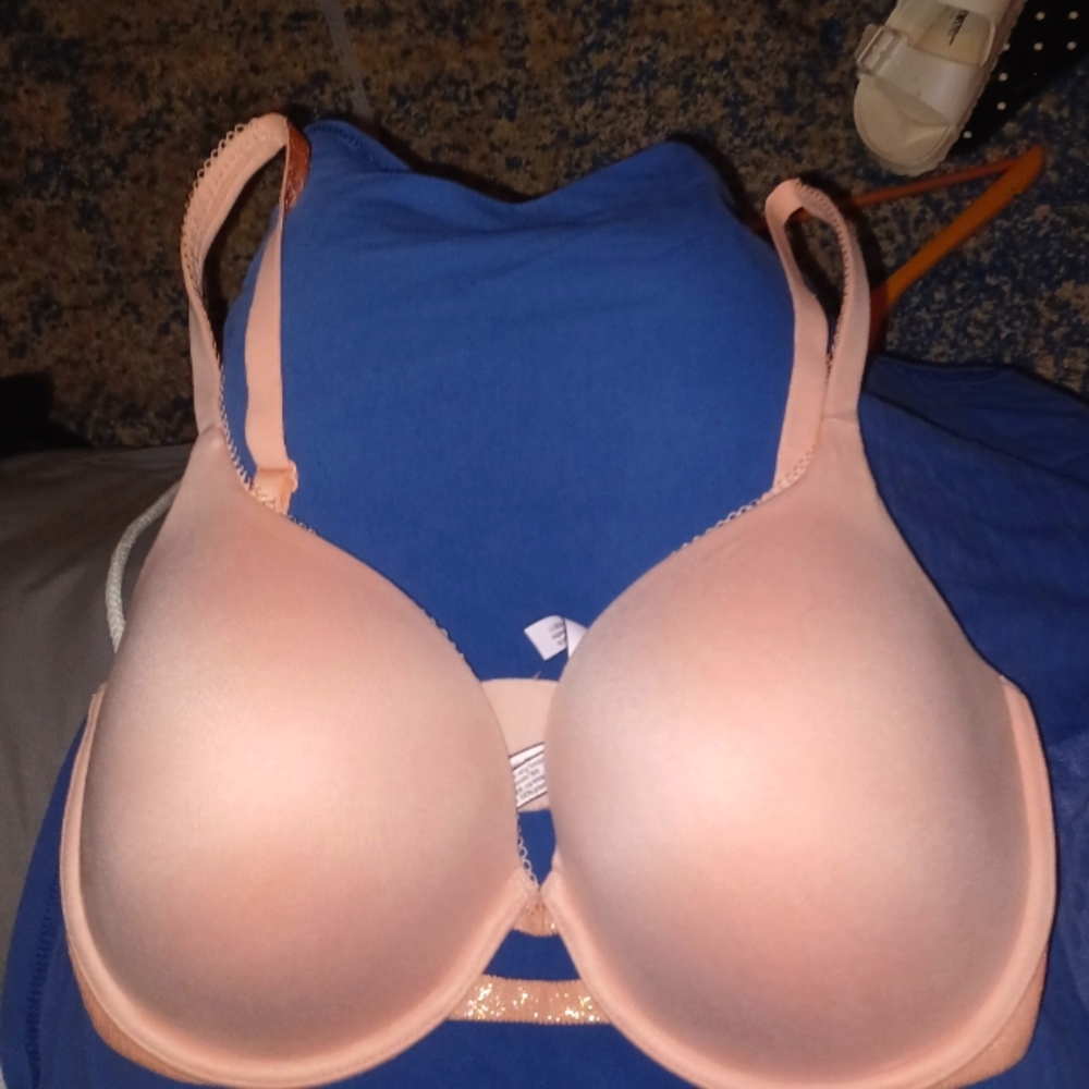 Victoria Secret bra